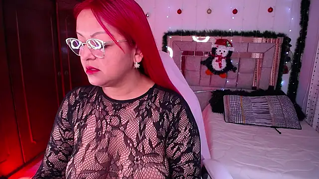 Snapshot of salomecastro_ chatting on 01/13/26, 01:33 salomecastro online show from 01/13/26, 01:33