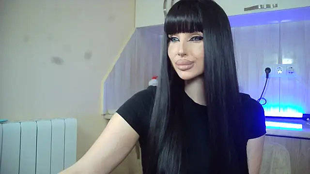 Snapshot of Lady_Joli chatting on 07/22/26, 03:26 Lady Joli online show from 07/22/26, 03:26