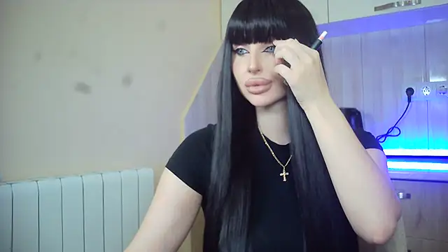 Snapshot of Lady_Joli chatting on 07/27/26, 04:36 Lady Joli online show from 07/27/26, 04:36