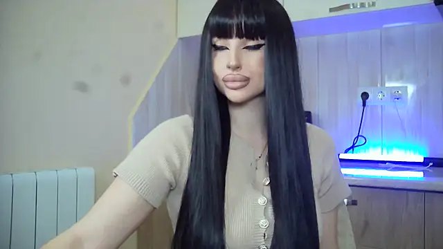 Snapshot of Lady_Joli chatting on 08/05/26, 12:08 Lady Joli online show from 08/05/26, 12:08