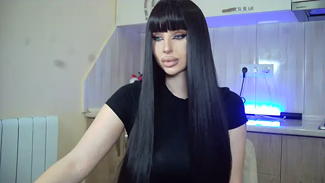 Snapshot of Lady_Joli chatting on 08/06/26, 03:47 Lady Joli online show from 08/06/26, 03:47