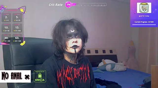 Snapshot of Dark__Elf chatting on 10/30/25, 10:43 Dark Elf online show from 10/30/25, 10:43