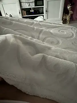 frechsein online show from 11/26/25, 08:48