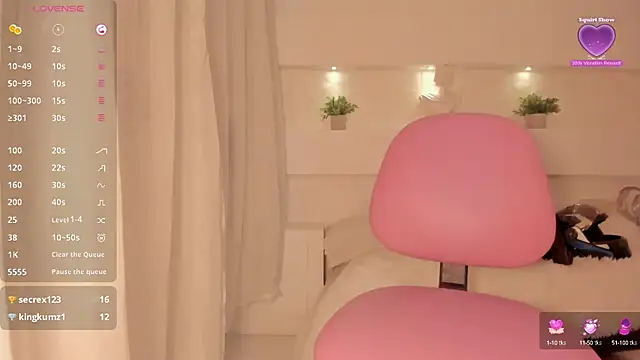 Snapshot of AshleyRoys chatting on 03/03/25, 05:50 AshleyRoys online show from 03/03/25, 05:50