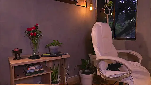 Isapetit  online show from 10/04/25, 08:07