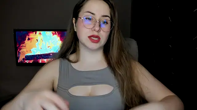 SeasonalSomeone online show from 03/19/25, 10:42