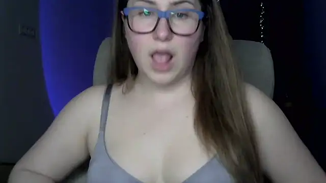 SeasonalSomeone online show from 04/07/26, 07:03