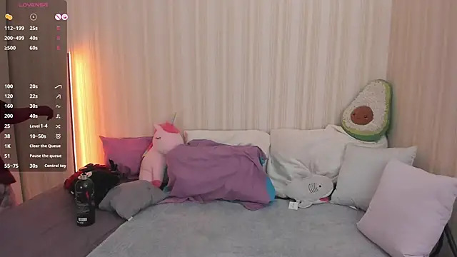 Snapshot of youreyesrgasm chatting on 02/06/25, 09:00 youreyesrgasm online show from 02/06/25, 09:00