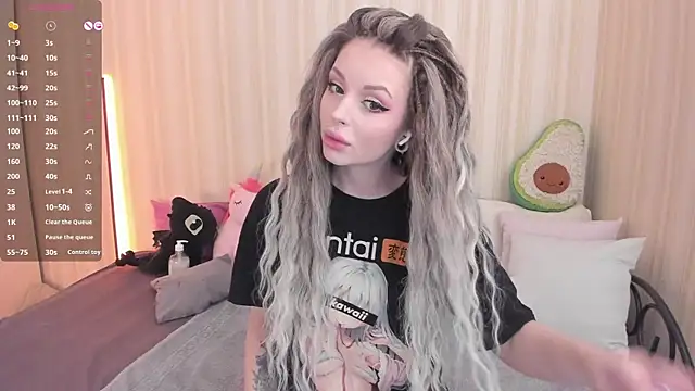 Snapshot of youreyesrgasm chatting on 02/10/25, 08:20 youreyesrgasm online show from 02/10/25, 08:20