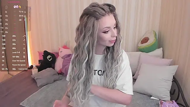 Snapshot of youreyesrgasm chatting on 02/11/25, 08:26 youreyesrgasm online show from 02/11/25, 08:26