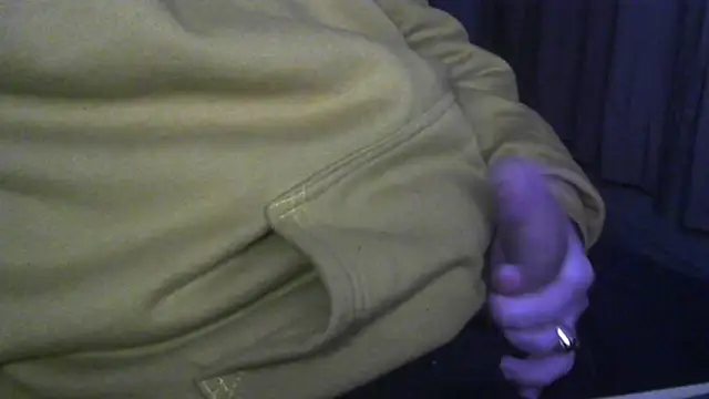 Snapshot of _gauchonaarea_ chatting on 07/13/26, 11:29 gauchonaarea online show from 07/13/26, 11:29