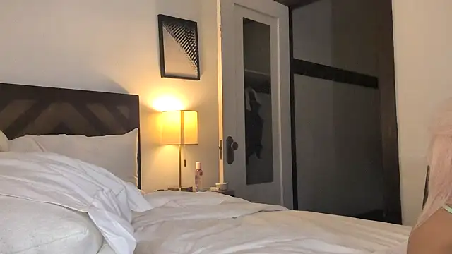 Snapshot of Verabangz chatting on 04/29/26, 06:50 Verabangz online show from 04/29/26, 06:50