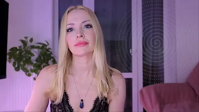 BowToYourWeakness online show from 12/05/25, 07:21