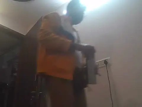 hotindianstud online show from 02/18/25, 12:17