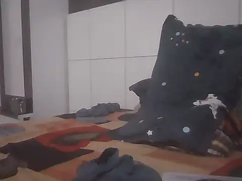 hotindianstud online show from 02/20/25, 06:46