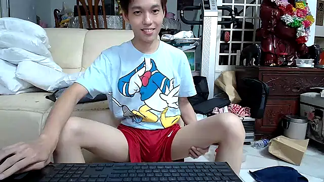 Snapshot of andrewooi chatting on 12/31/24, 09:21 andrewooi online show from 12/31/24, 09:21