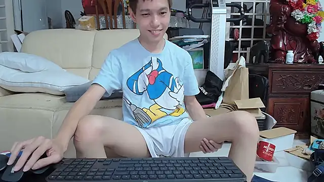 Snapshot of andrewooi chatting on 02/09/25, 03:45 andrewooi online show from 02/09/25, 03:45