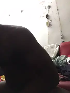 Snapshot of livepro chatting on 12/10/24, 10:58 livepro online show from 12/10/24, 10:58