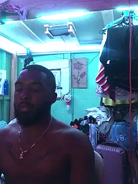 Snapshot of livepro chatting on 02/23/25, 01:13 livepro online show from 02/23/25, 01:13