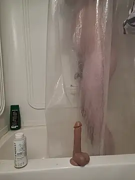 Snapshot of MaddyC6992 chatting on 12/04/25, 08:34 MaddyC6992 online show from 12/04/25, 08:34