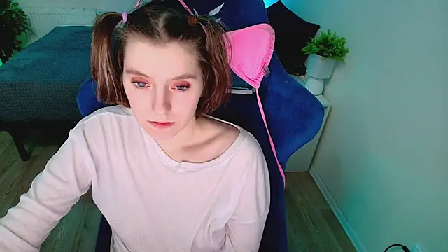 CranberryHot online show from 12/13/25, 07:53