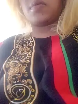 Nainagupta7890 online show from 11/03/25, 09:32