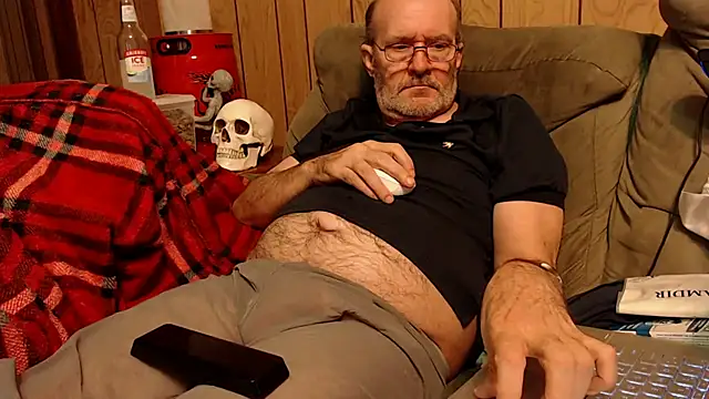 snickers1 online show from 11/11/25, 02:11