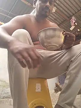 Snapshot of rohanhotguy chatting on 03/09/26, 03:10 rohanhotguy online show from 03/09/26, 03:10