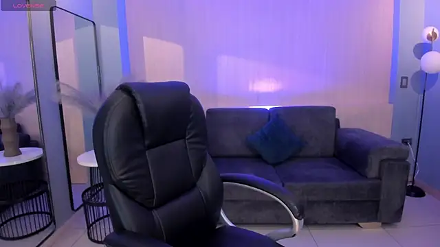 Snapshot of MorganHicks chatting on 01/31/25, 11:35 MorganHicks online show from 01/31/25, 11:35