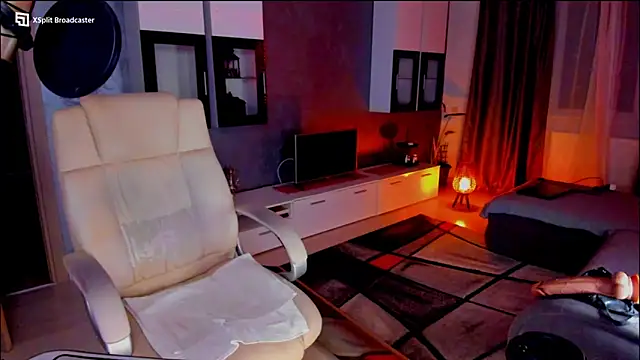 Miss kay1111 online show from 12/19/24, 04:02