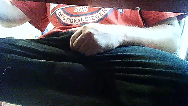 Snapshot of opreatiby chatting on 10/31/25, 01:34 opreatiby online show from 10/31/25, 01:34