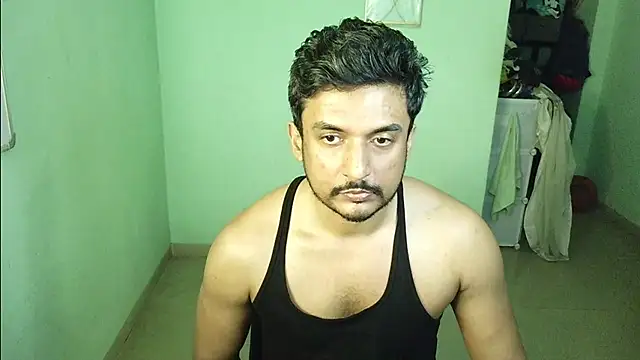 Snapshot of daringcutie chatting on 01/08/26, 02:25 daringcutie online show from 01/08/26, 02:25