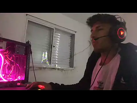 axel2leiva online show from 10/13/25, 06:35