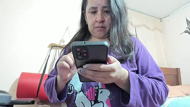 latinfemale online show from 01/07/25, 04:18