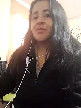 latinfemale online show from 03/13/25, 09:48