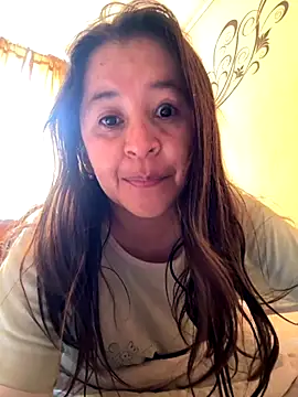 latinfemale online show from 09/30/25, 03:06