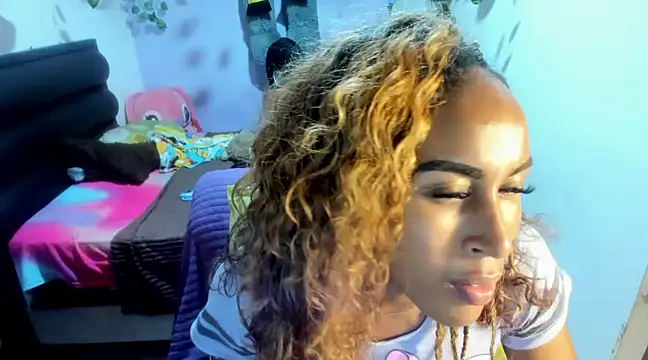 CarameloCeron online show from 12/05/24, 04:23