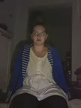 Snapshot of IamYourNarcotic chatting on 12/14/24, 03:04 IamYourNarcotic online show from 12/14/24, 03:04