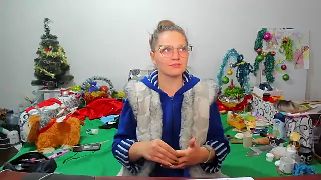 Snapshot of IamYourNarcotic chatting on 12/30/24, 02:19 IamYourNarcotic online show from 12/30/24, 02:19