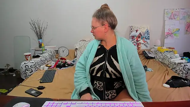 IamYourNarcotic online show from 02/15/26, 05:48