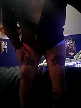 Snapshot of canadacockinme chatting on 03/20/26, 01:10 canadacockinme online show from 03/20/26, 01:10