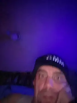 Snapshot of canadacockinme chatting on 03/24/26, 02:05 canadacockinme online show from 03/24/26, 02:05