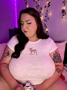 honeyviolet online show from 10/03/25, 04:09