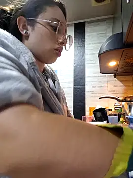 linda-schmidt online show from 02/02/26, 02:54