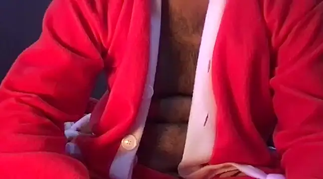 Snapshot of Alexx_RAJ chatting on 12/20/24, 06:35 Alexx RAJ online show from 12/20/24, 06:35