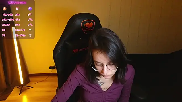 Snapshot of alyssa_sweet chatting on 01/21/25, 11:13 alyssa sweet online show from 01/21/25, 11:13