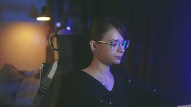 Snapshot of alyssa_sweet chatting on 09/18/25, 03:52 alyssa sweet online show from 09/18/25, 03:52