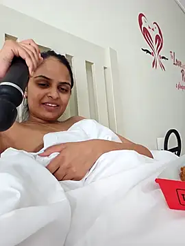 Snapshot of DirtySnowball69 chatting on 12/10/24, 01:22 DirtySnowball69 online show from 12/10/24, 01:22