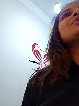 Snapshot of DirtySnowball69 chatting on 02/18/25, 04:05 DirtySnowball69 online show from 02/18/25, 04:05