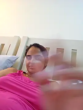 Snapshot of DirtySnowball69 chatting on 02/23/25, 03:29 DirtySnowball69 online show from 02/23/25, 03:29